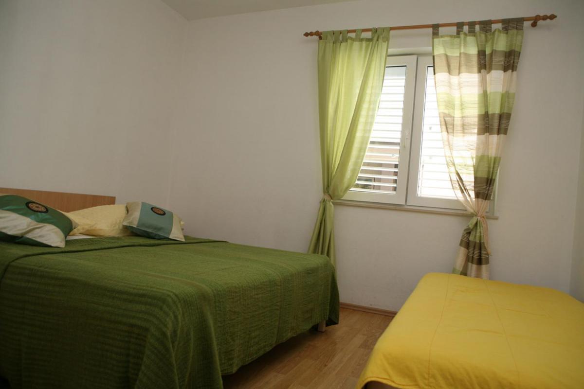 Apartments Davor & Marija Sosic Brela Extérieur photo