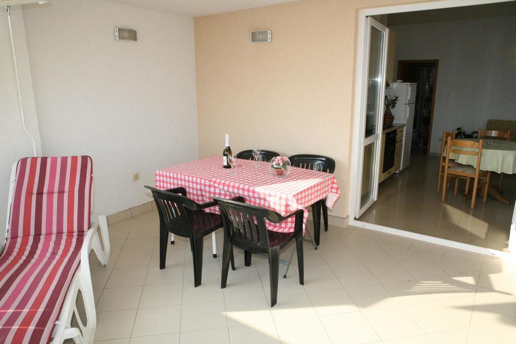 Apartments Davor & Marija Sosic Brela Extérieur photo