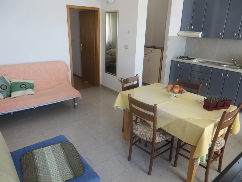 Apartments Davor & Marija Sosic Brela Extérieur photo