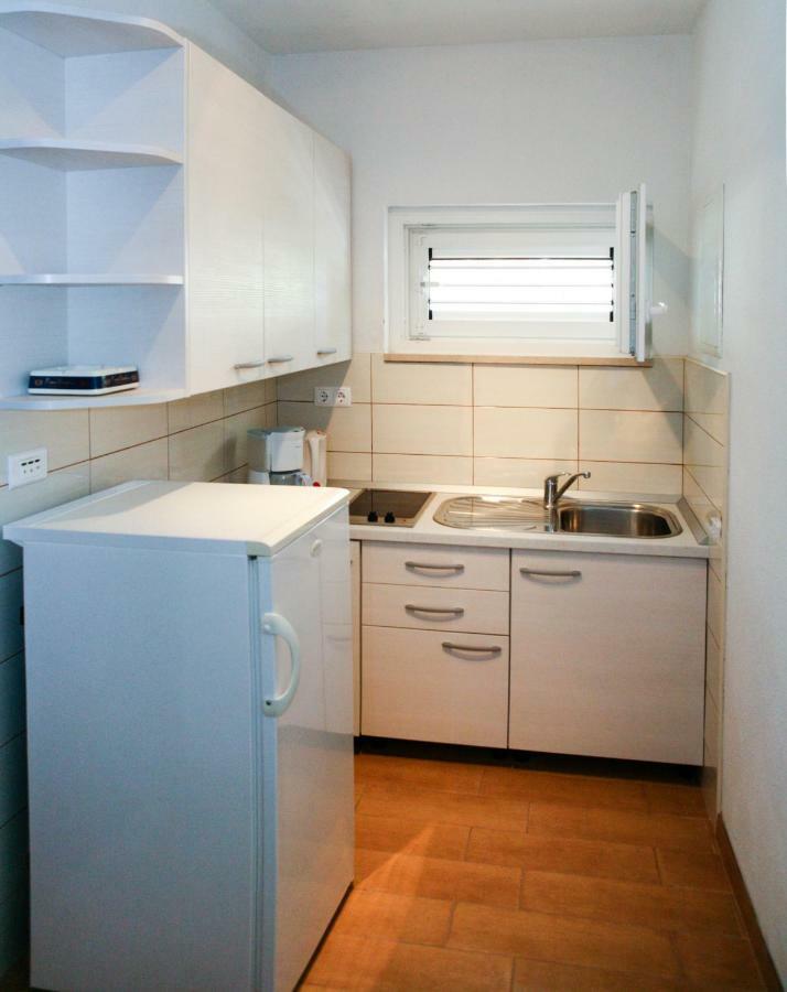 Apartments Davor & Marija Sosic Brela Extérieur photo